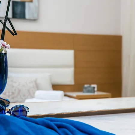 Hotel Potos 3*