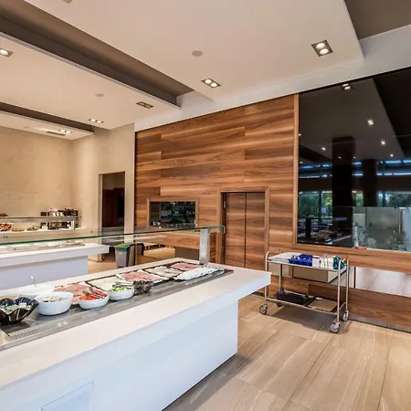 Hotel Potos Hotel 3*