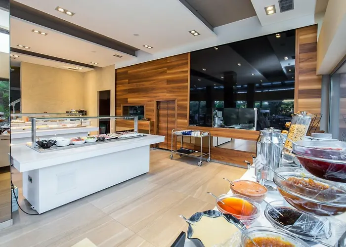 Hotel Potos ホテル 3*