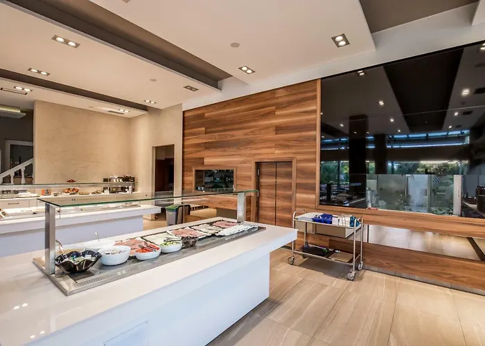 Hotel Potos ホテル 3*